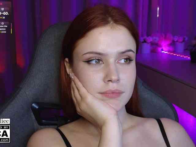 AliceWyliee webcam
