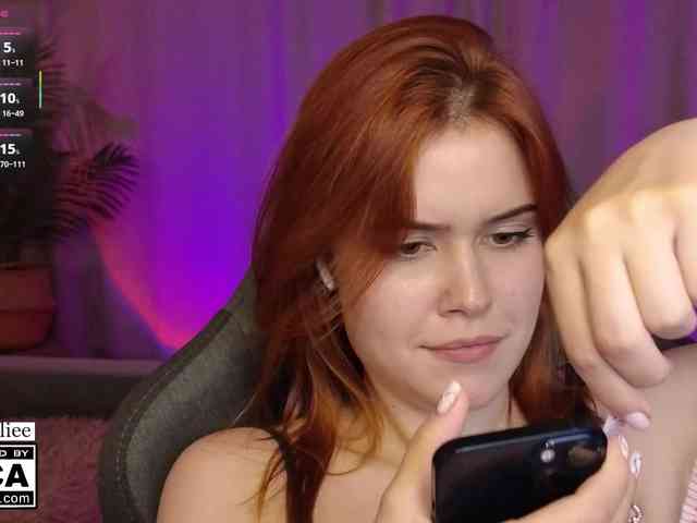 AliceWyliee webcam