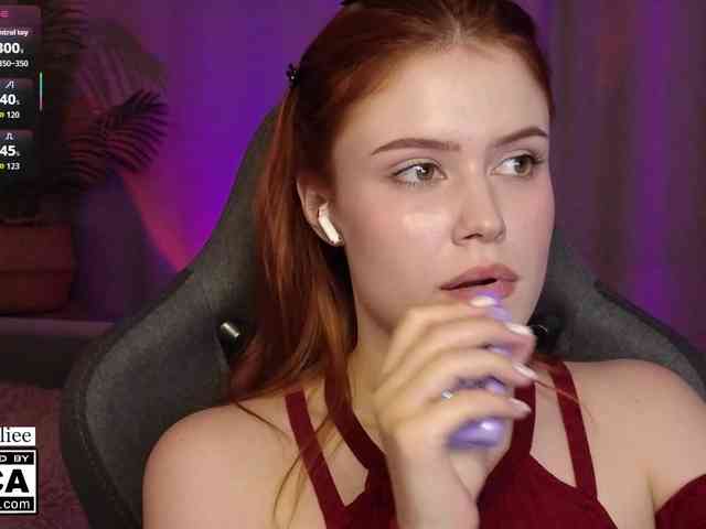 AliceWyliee webcam