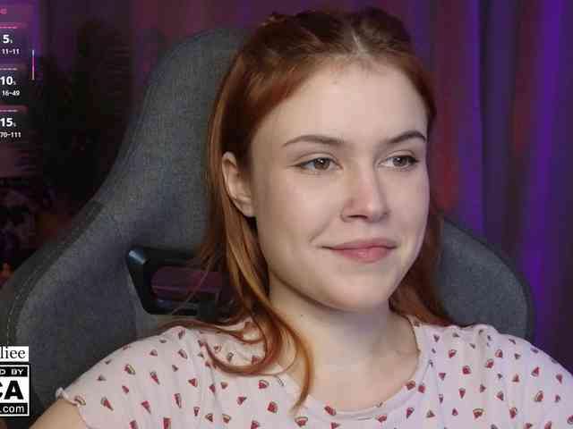 AliceWyliee webcam