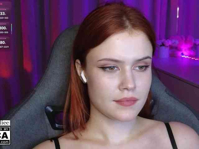 AliceWyliee Sex Cam Show
