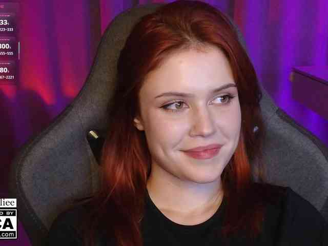 AliceWyliee webcam