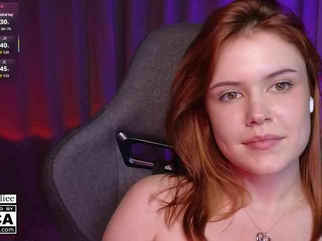 AliceWyliee webcam