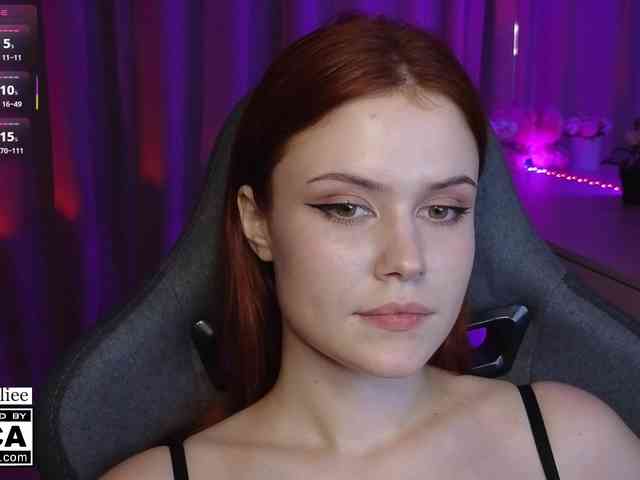 AliceWyliee Sex Cam Show