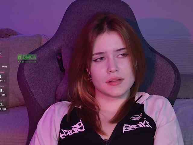 AliceWyliee webcam