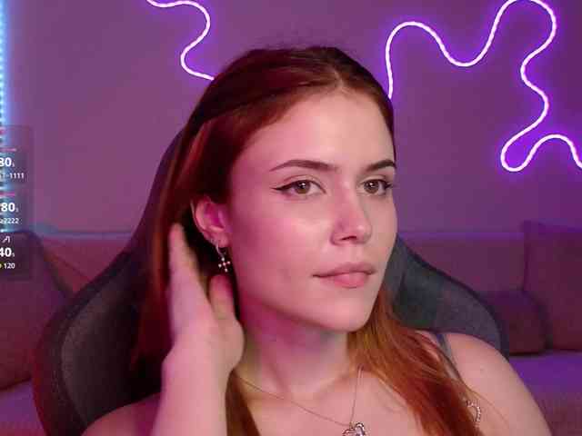 AliceWyliee webcam