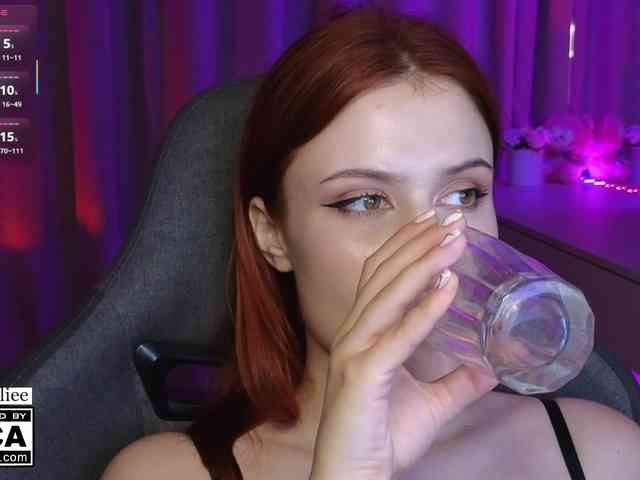 AliceWyliee webcam