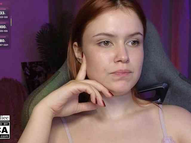 AliceWyliee webcam