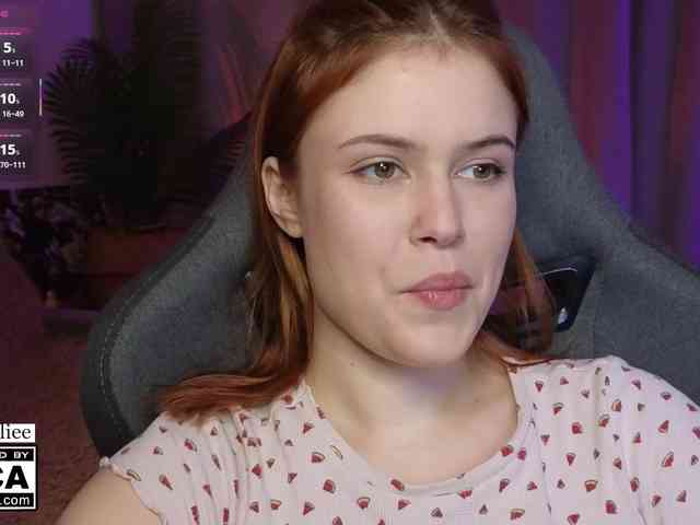 AliceWyliee webcam