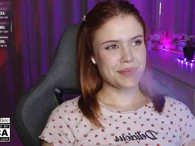 AliceWyliee webcam