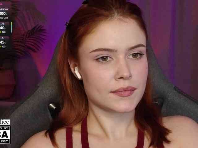AliceWyliee webcam