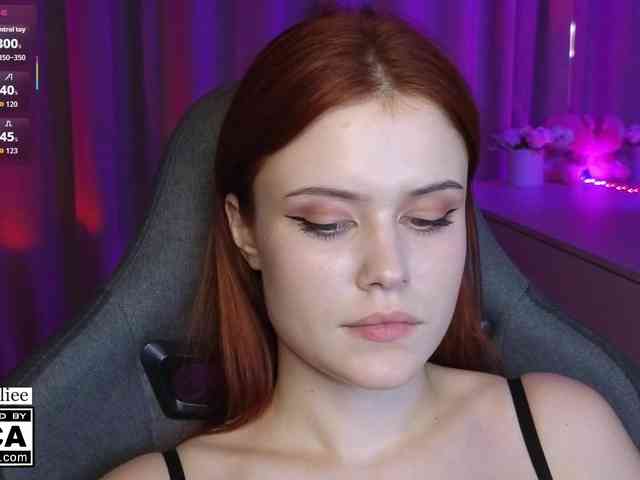 AliceWyliee webcam