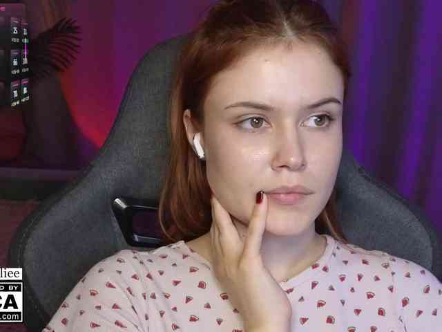 AliceWyliee webcam