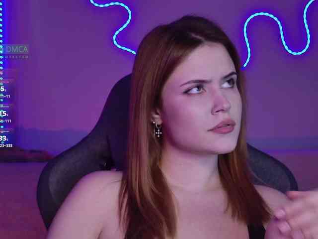 AliceWyliee webcam