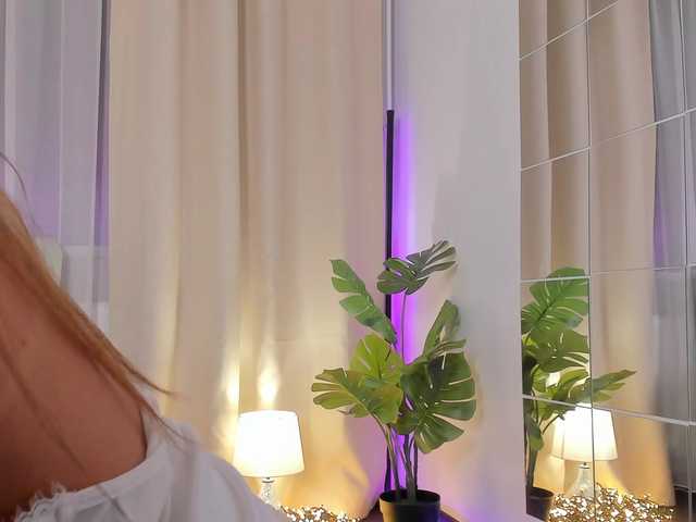 xhotbabyy's BongaCams show and profile