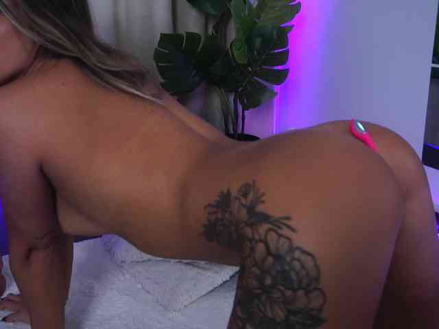 xhotbabyy webcam