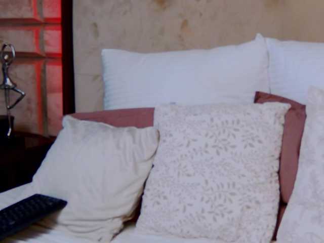DaisyEmber live cam on BongaCams
