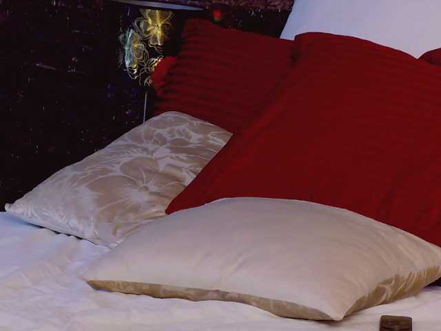 DaisyEmber live cam on BongaCams