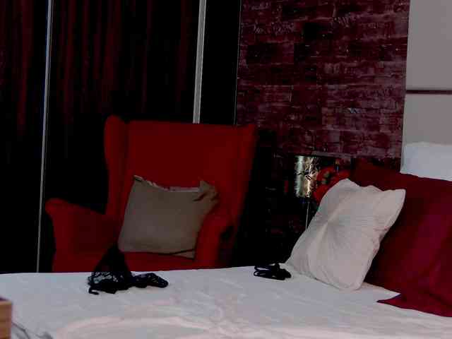 DaisyEmber Sex Cam Show