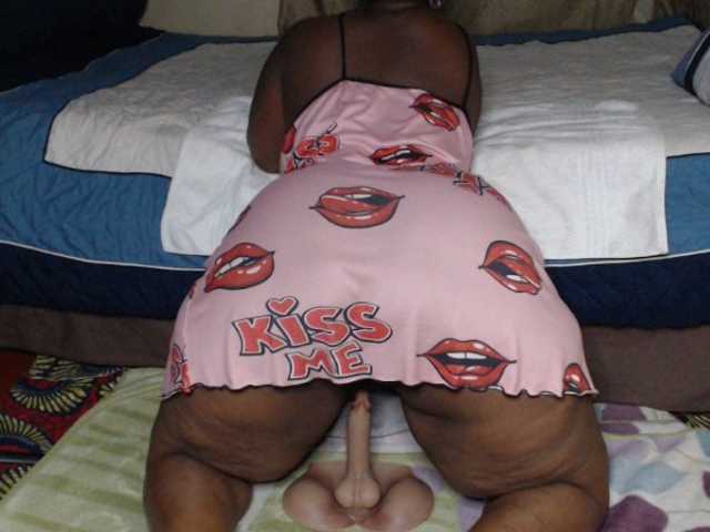 Prettybkack25 live webcam show