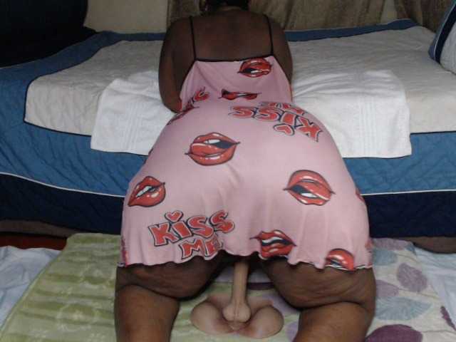 Prettybkack25 live cam on BongaCams