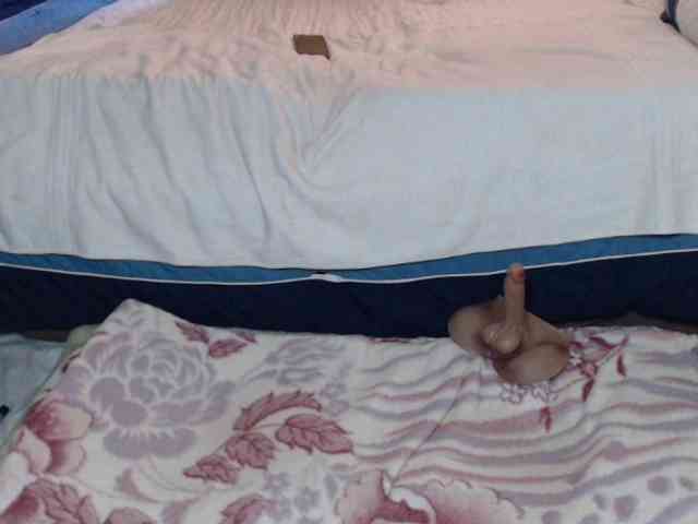Prettybkack25 webcam