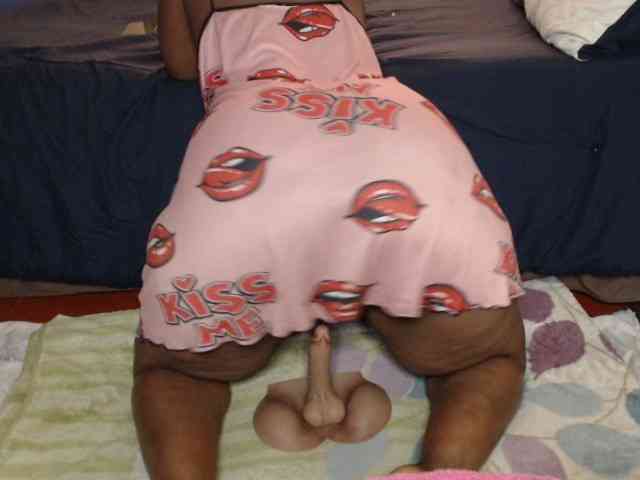 Prettybkack25 webcam