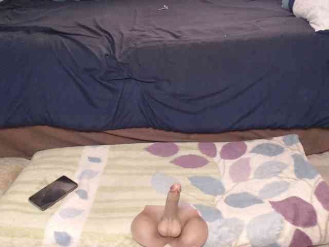 Prettybkack25 webcam