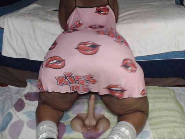 Prettybkack25 webcam
