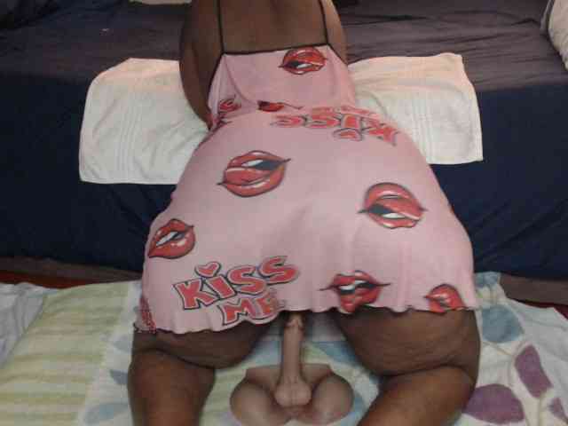Prettybkack25 webcam