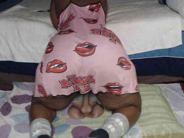 Prettybkack25 webcam