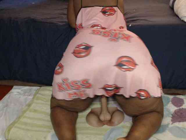 Prettybkack25 webcam