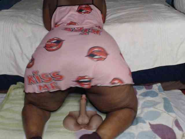 Prettybkack25 webcam