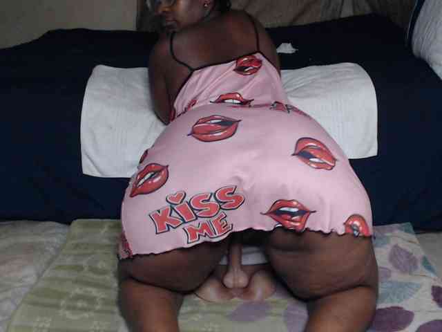 Prettybkack25 webcam