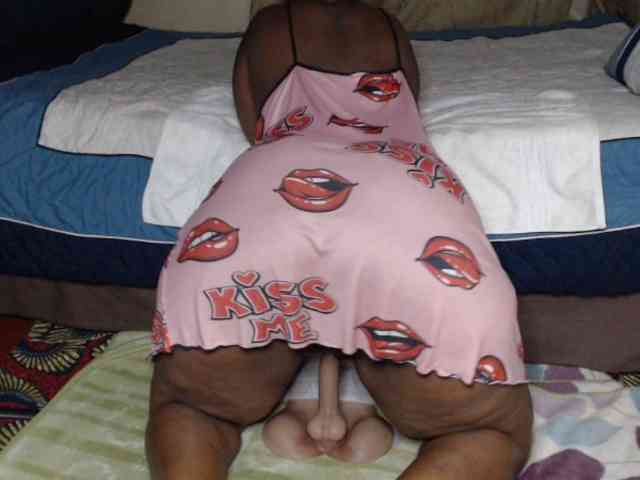 Prettybkack25 webcam