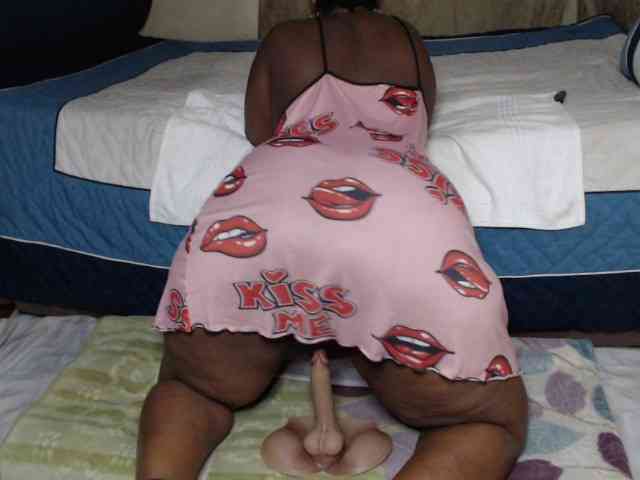 Prettybkack25 webcam