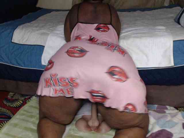 Prettybkack25 webcam