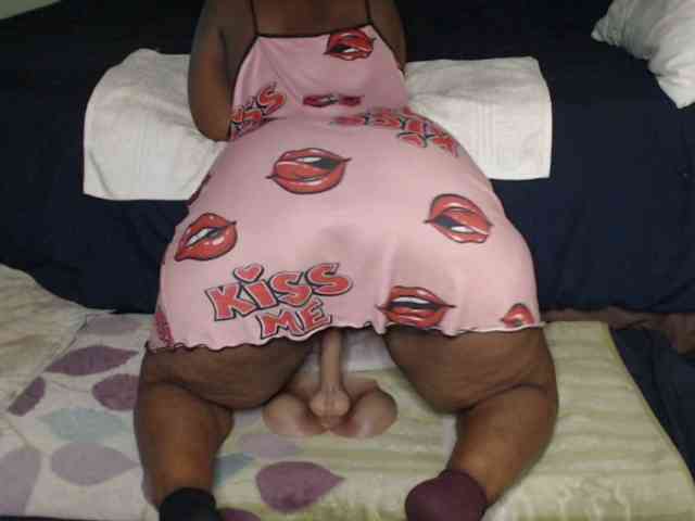 Prettybkack25 webcam