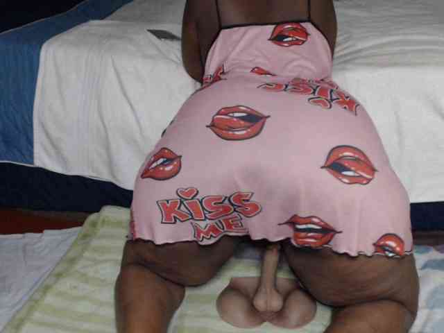 Model: Prettybkack25