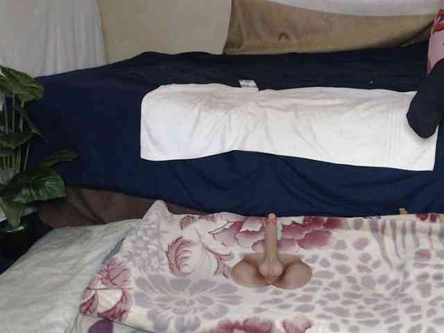 Prettybkack25 webcam