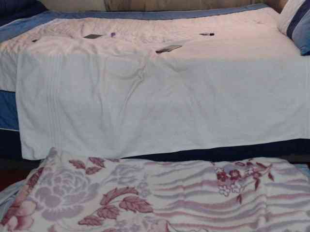 Prettybkack25 webcam