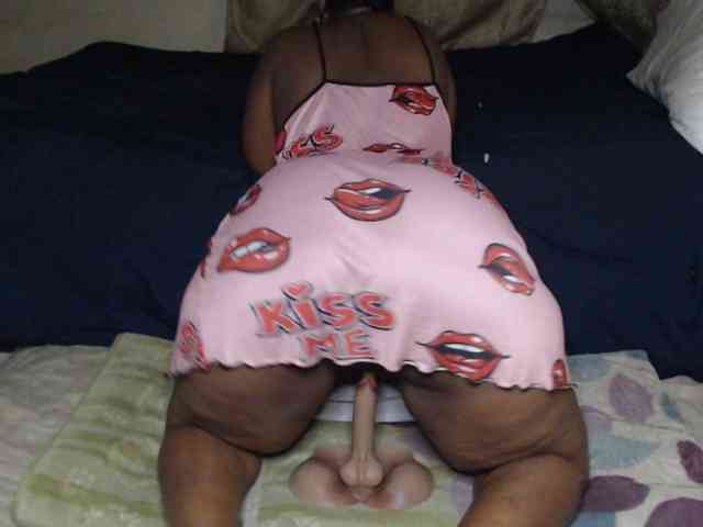 Prettybkack25 webcam