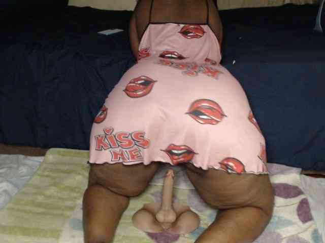 Prettybkack25 webcam