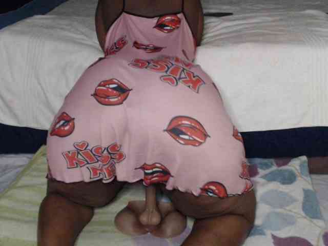 Prettybkack25 webcam
