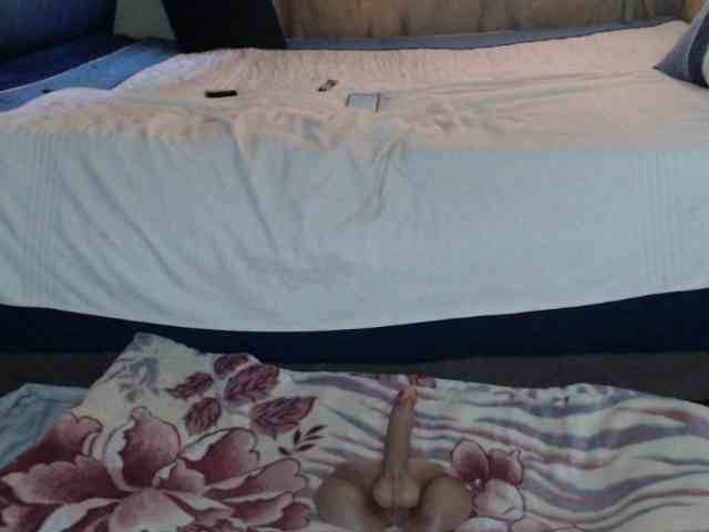 Prettybkack25 webcam