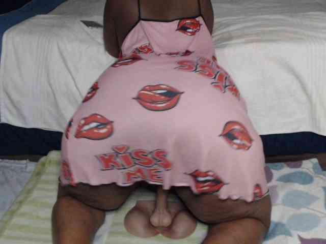 Prettybkack25 webcam