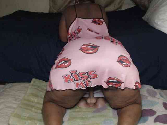 Prettybkack25 webcam