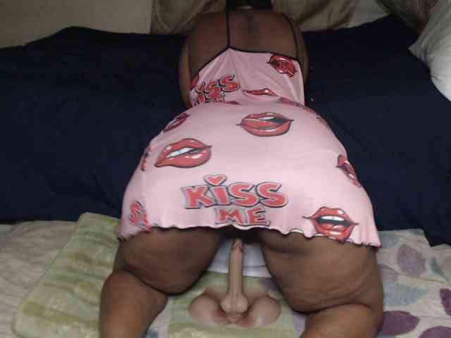 Prettybkack25 webcam
