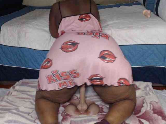 Prettybkack25 webcam
