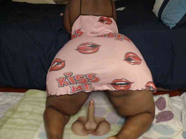 Prettybkack25 webcam